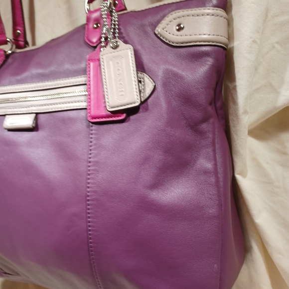 Coach daisy spectator - Picture 3 of 10